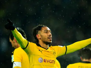 Aubameyang celebra un tanto frente al Ingolstadt Aubameyang celebra un tanto frente al Ingolstadt