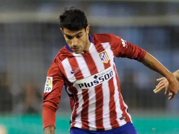 Augusto Fernández, en un partido con el Atlético de Madrid Augusto Fernández, en un partido con el Atlético de Madrid