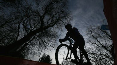 La UCI abre una investigación tras hallar una bicicleta con 