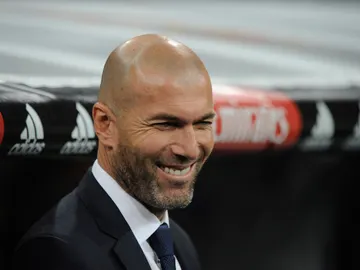 Zinedine Zidane en el partido frente al Espanyol Zinedine Zidane en el partido frente al Espanyol