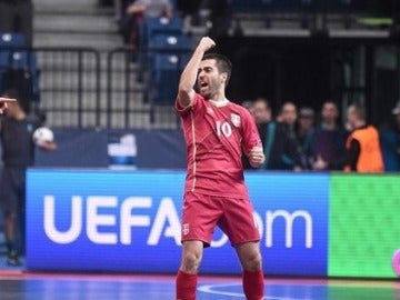 Serbia gana a Eslovenia en el partido inagural del Europeo de Fútbol Sala