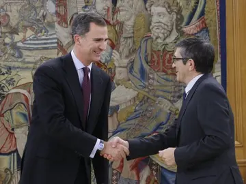 El Rey recibe a Patxi López El Rey recibe a Patxi López