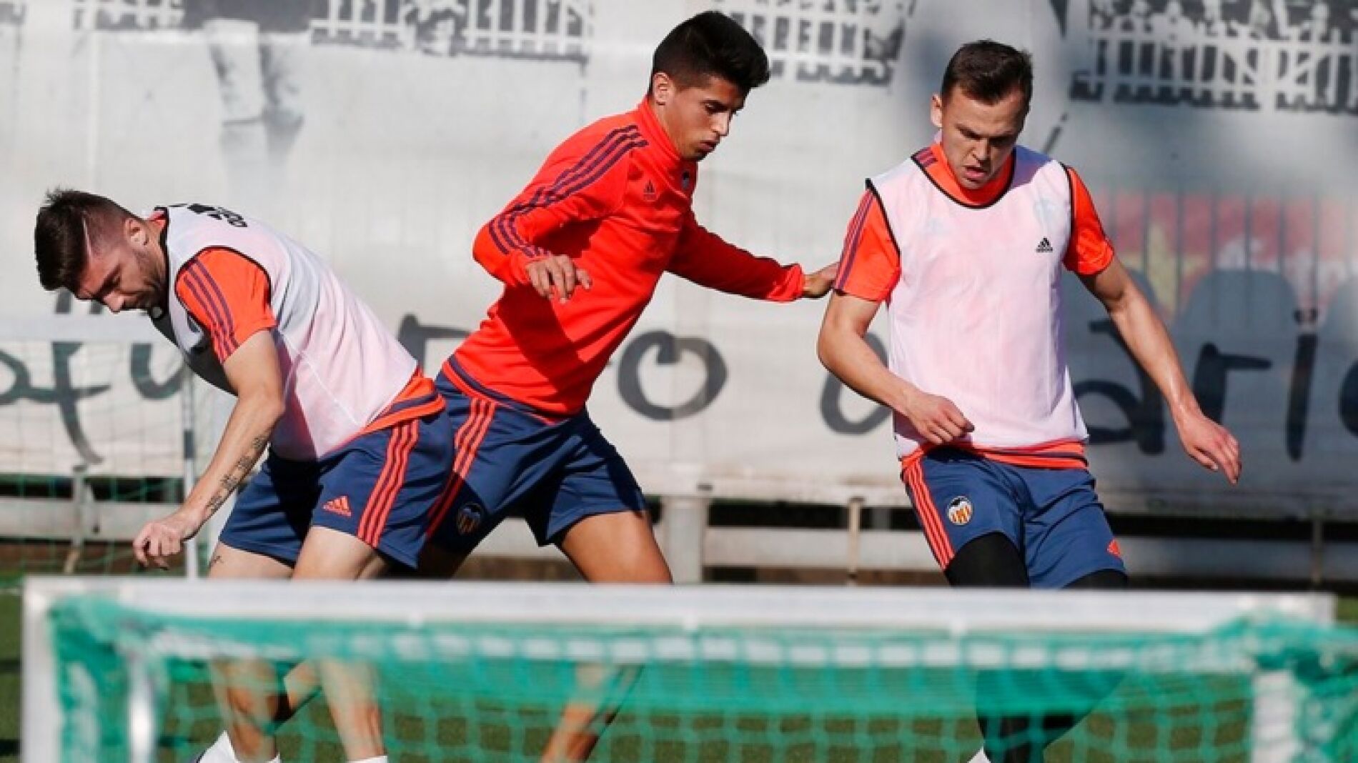 Denis Cheryshev se entrena en Paterna