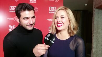 A Kimberley Tell y Antonio Velázquez se les escapa un spoiler de 'Buscando el norte'