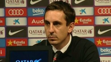 Gary Neville, al ser preguntado por una posible destitución: 