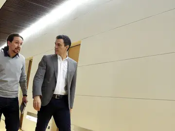 Pablo Iglesias y Pedro Sánchez Pablo Iglesias y Pedro Sánchez