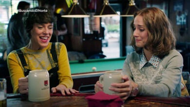 Adela: “A las tías nos iría muchísimo mejor si fuéramos lesbianas” 