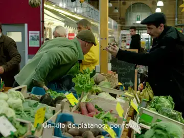 Lucas quiere plátano de Canarias en pleno Berlín Lucas quiere plátano de Canarias en pleno Berlín