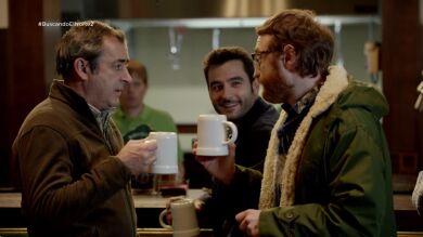 Jaime y Salva se pelean por conseguir un trabajo de repartidor