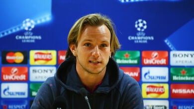 Una inflamación en el tendón de Aquiles deja a Rakitic sin viajar con Croacia