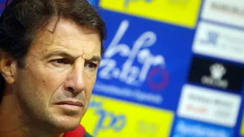 José González, nuevo entrenador del Granada José González, nuevo entrenador del Granada