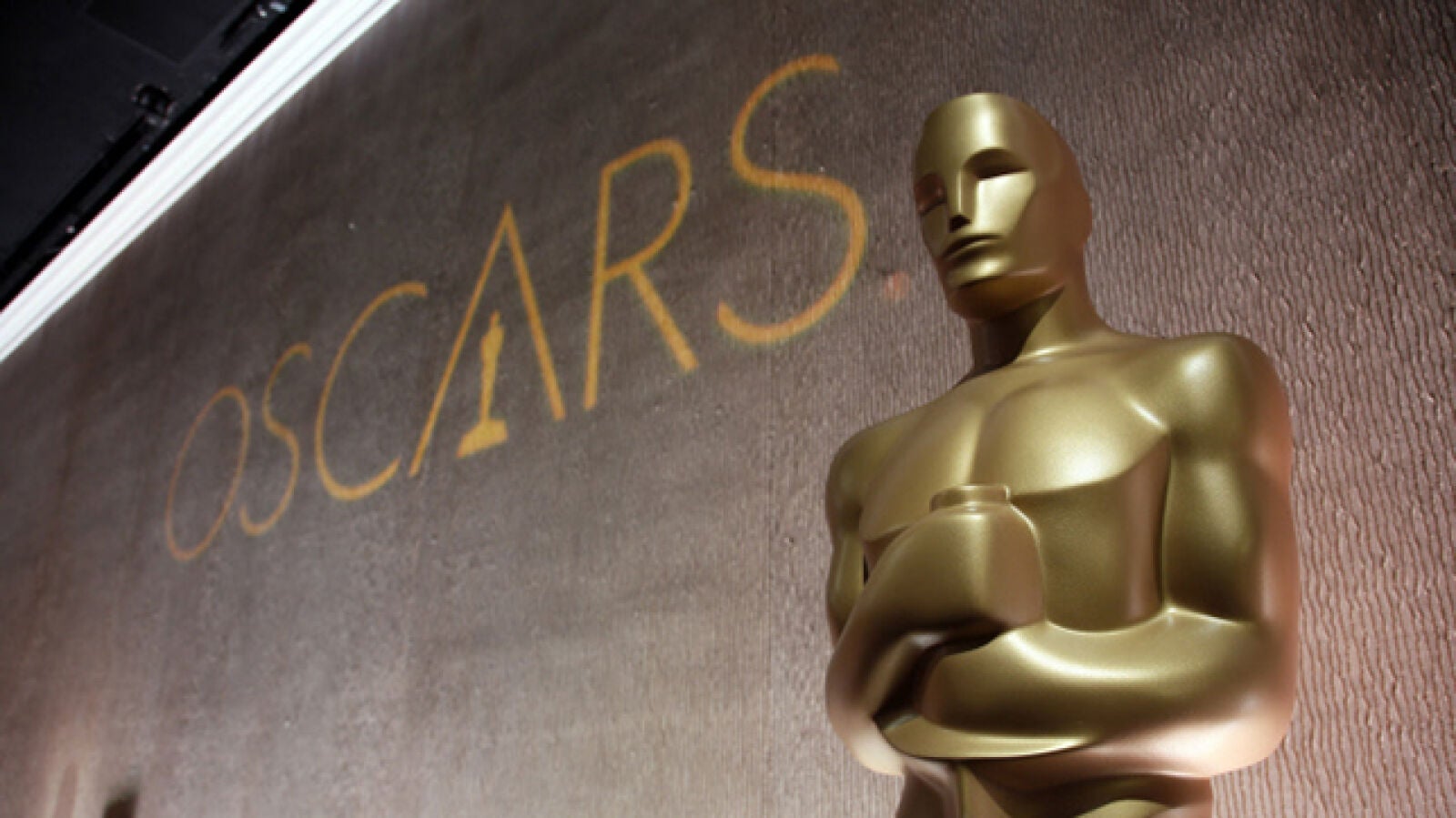 La Academia pospone el Oscar a la película más popular tras la multitud de críticas recibidas