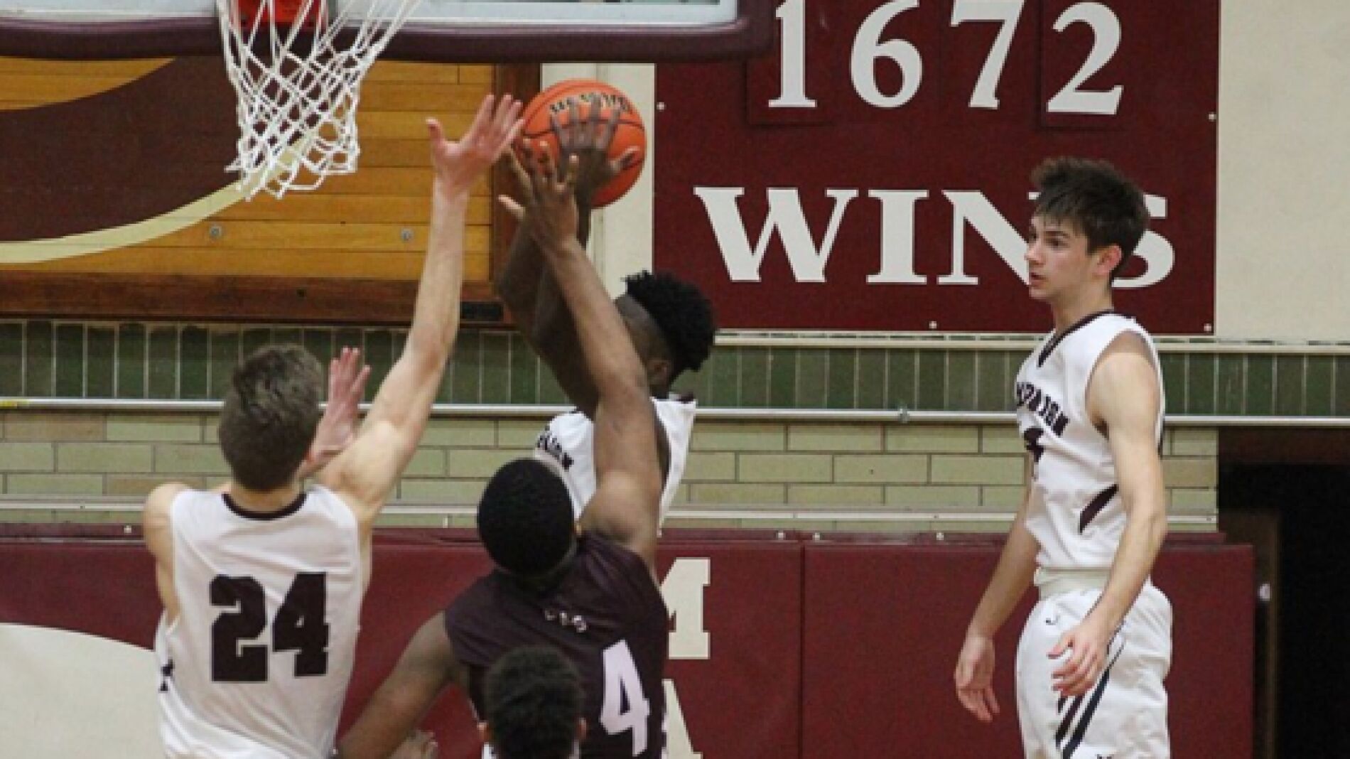 Stillman, el chico suspendido en el aire durante un partido