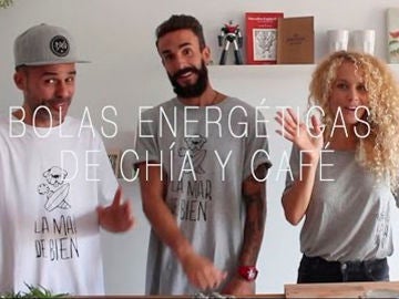 Bolas energéticas de Chía y Café veganas con: Juanma Furió y Azahara Luque - Juan Llorca Bolas energéticas de Chía y Café veganas con: Juanma Furió y Azahara Luque - Juan Llorca