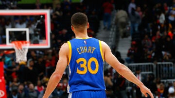 Curry, con los Golden State Warriros