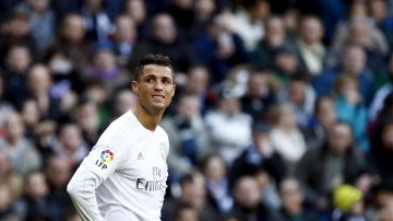 Cristiano Ronaldo lamenta una ocasión fallada ante el Atlético