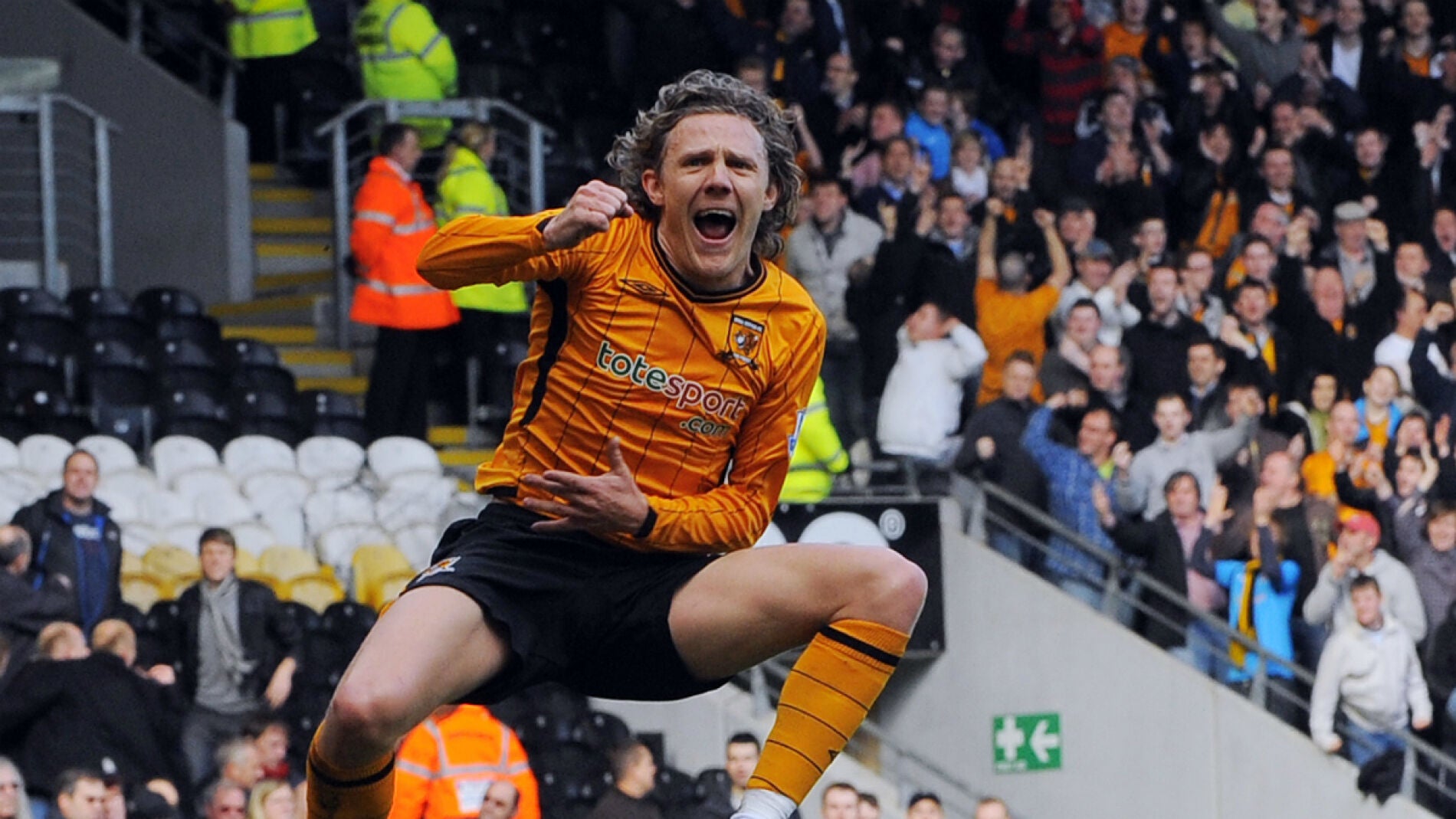 Bullard celebra un gol con el Hull City
