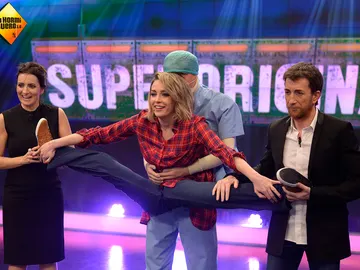 Aura Garrido y Silvia Abril en 'El Hormiguero 3.0' Aura Garrido y Silvia Abril en 'El Hormiguero 3.0'