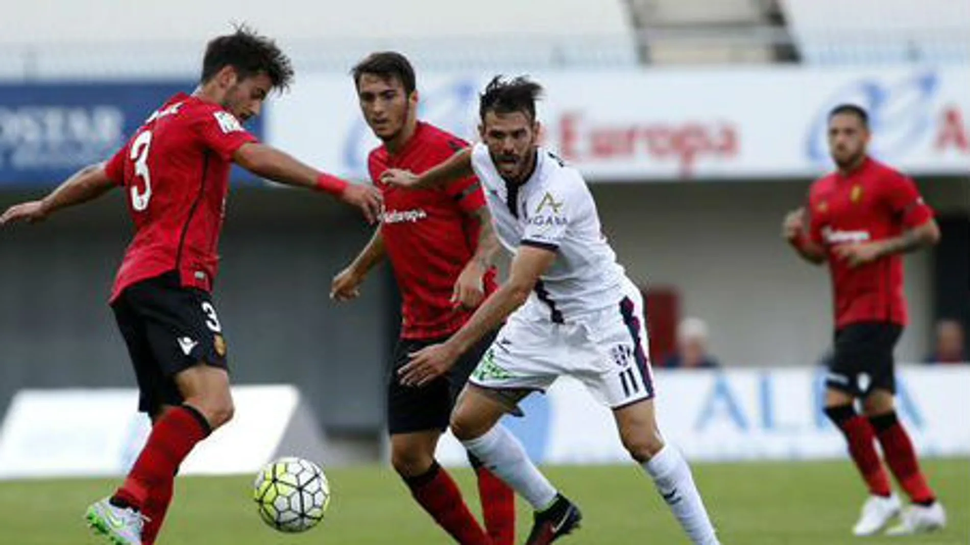 Huesca y Mallorca en el partido de la primera vuelta Huesca y Mallorca en el partido de la primera vuelta