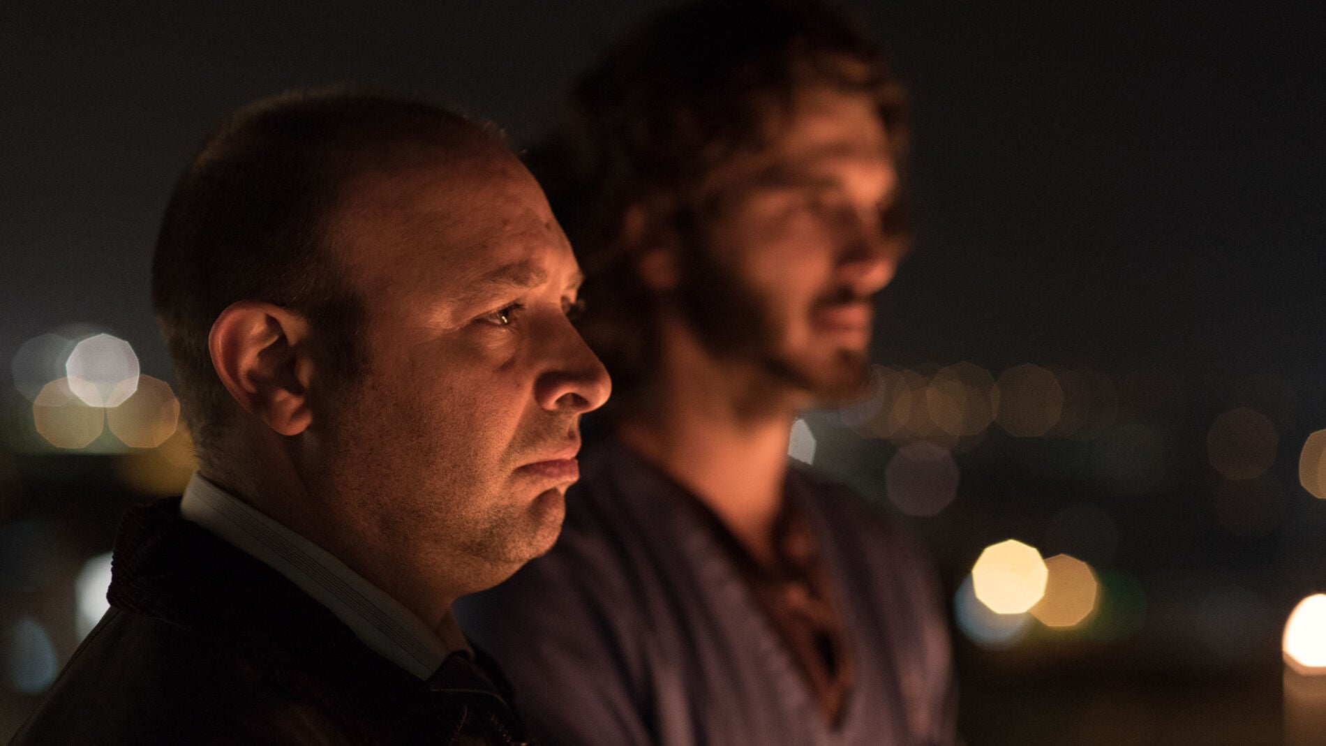 Vidal y V&iacute;ctor, preocupados por la salud del comisario Casas