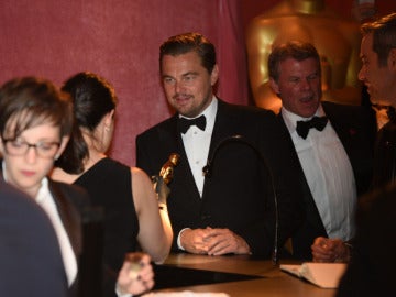 Leonardo DiCaprio tras ganar el Oscar