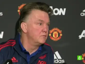 Louis Van Gaal, durante la rueda de prensa Louis Van Gaal, durante la rueda de prensa