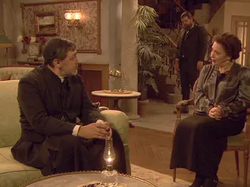 Francisca hace todo lo posible para arruinar la boda de los Santacruz Francisca hace todo lo posible para arruinar la boda de los Santacruz