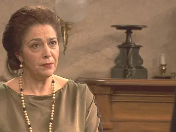 Francisca hace todo lo posible para arruinar las bodas de la Quinta Francisca hace todo lo posible para arruinar las bodas de la Quinta