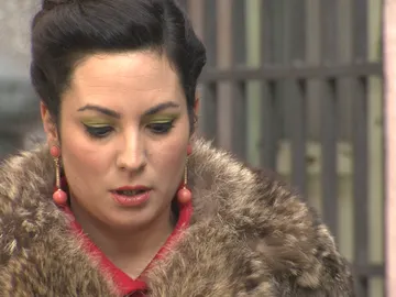 Maruxa recibe una mala noticia Maruxa recibe una mala noticia