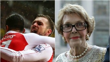 Aaron Ramsey y Nancy Reagan