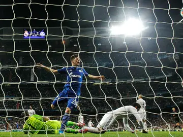 Huntelaar mete un gol al Real Madrid Huntelaar mete un gol al Real Madrid