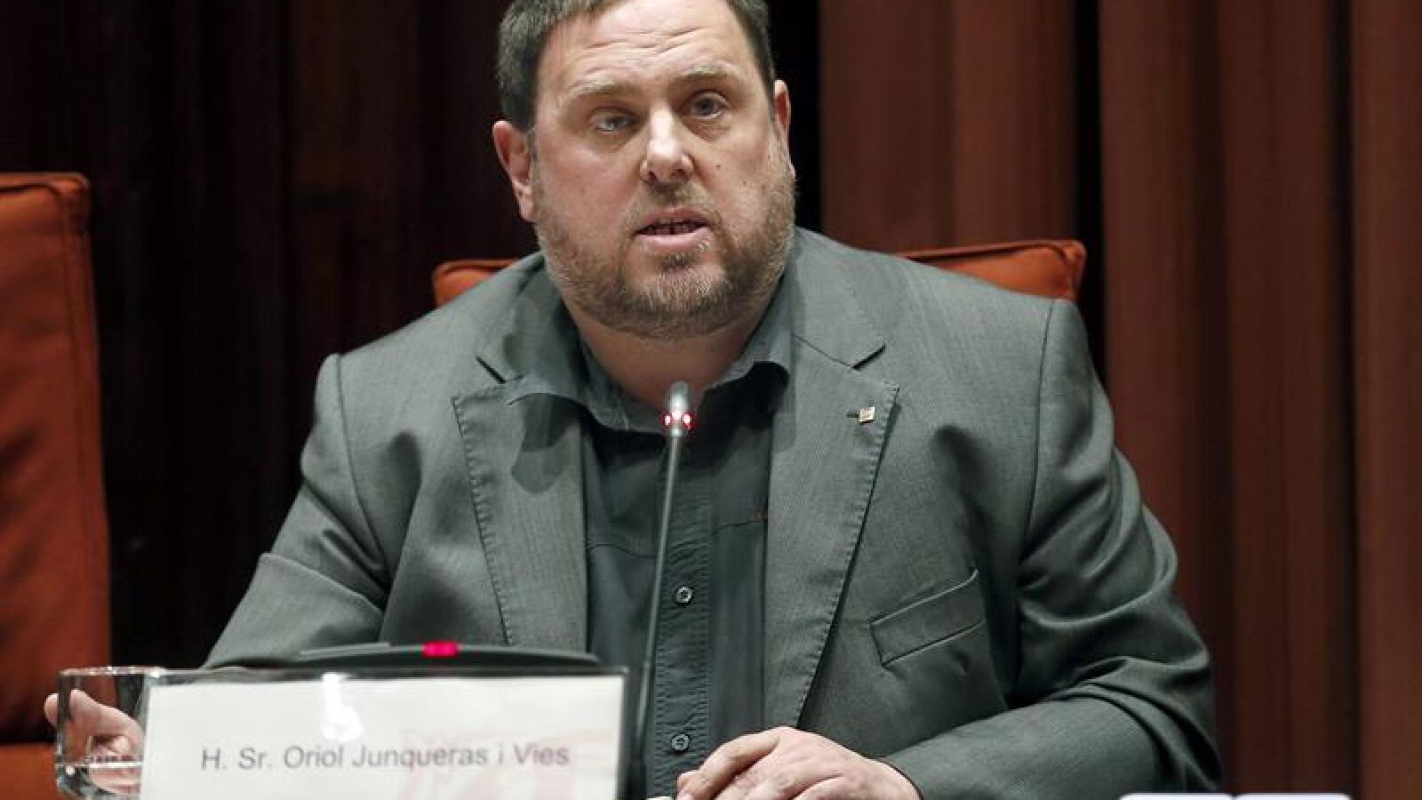 Montoro y Junqueras abordan el anticipo de liquidación de 2014 y el interés del FLA