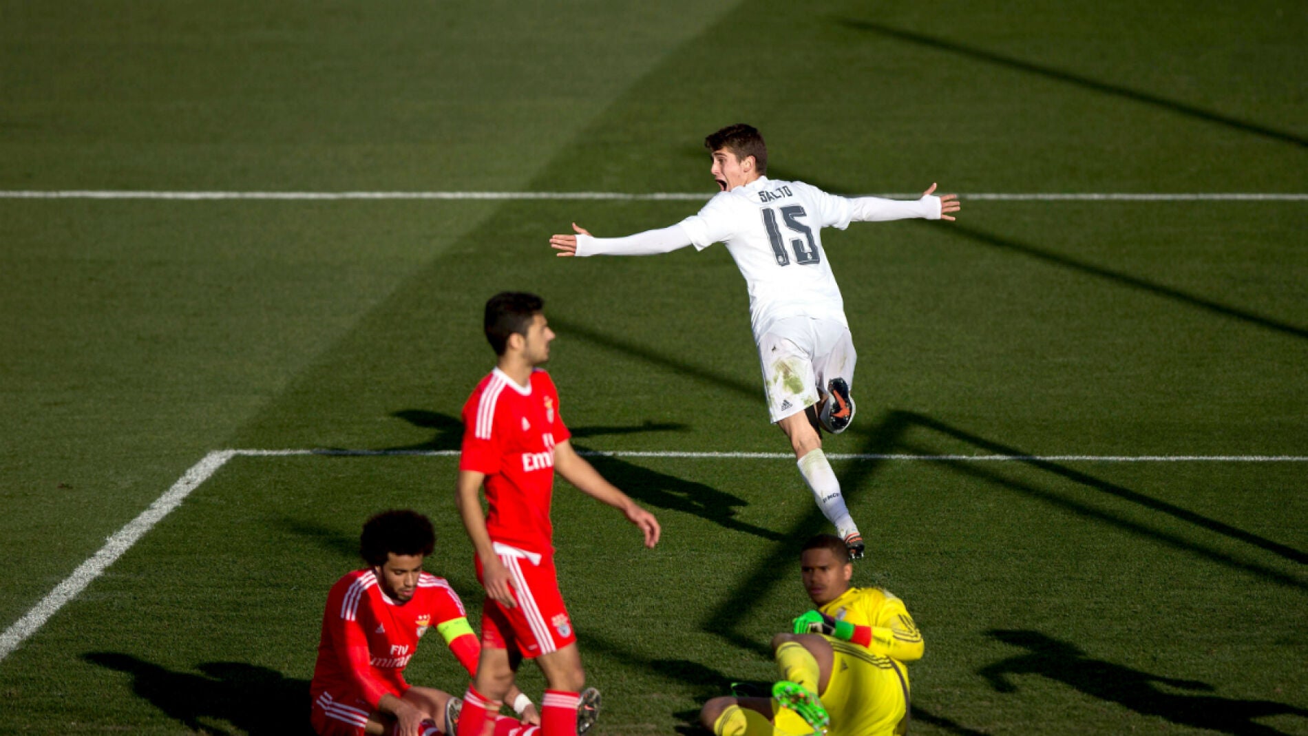Celebraci&oacute;n del gol en el Real Madrid - Benfica de la Youth League