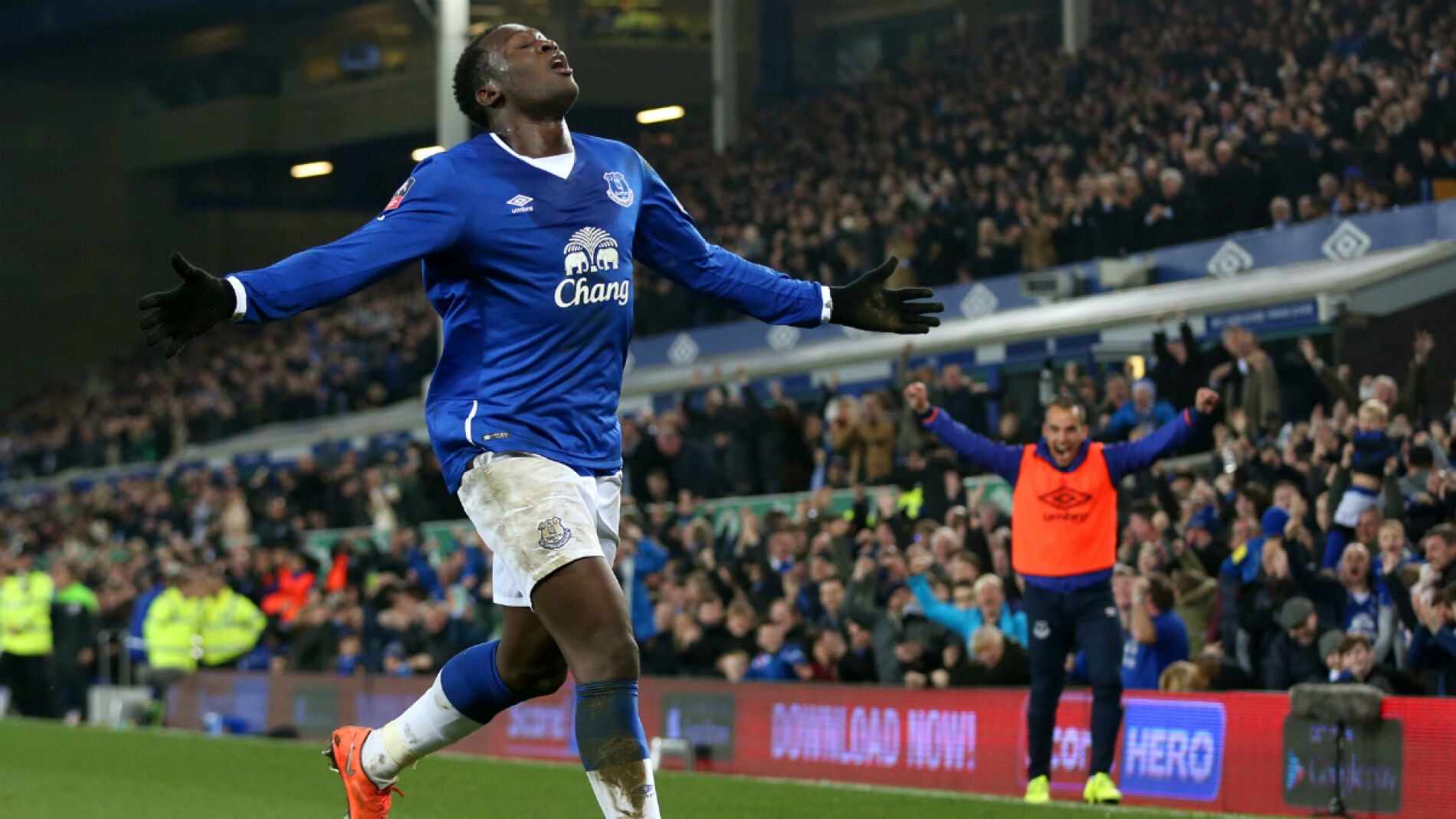 Lukaku celebra un gol con el Everton