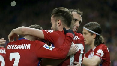 El Atlético coge confianza para la Champions tras ganar sin problemas al Deportivo