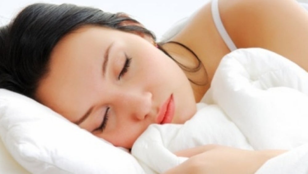 Una chica durmiendo