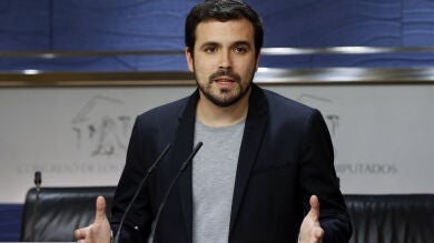 Garzón pide al PSOE 