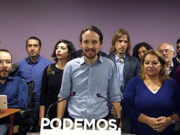 Pablo Iglesias y su equipo