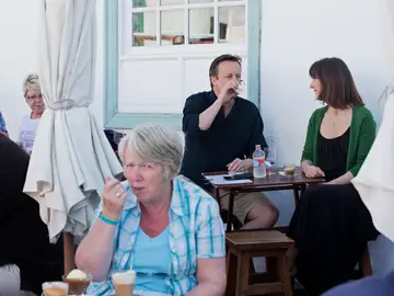 Cameron y su mujer disfrutan de unos días en Canarias Cameron y su mujer disfrutan de unos días en Canarias