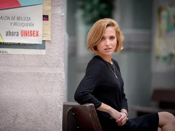 Ana Fernández es Carlota Hidalgo en 'Amar es para siempre' Ana Fernández es Carlota Hidalgo en 'Amar es para siempre'