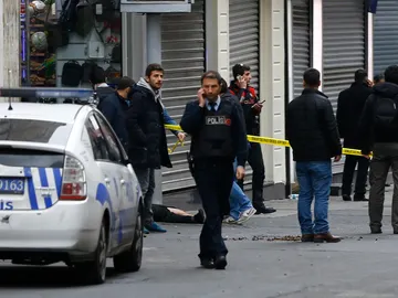 Varios muertos en Estambul por un atentado Varios muertos en Estambul por un atentado