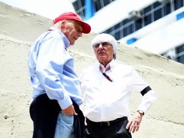 Ecclestone, junto a Niki Lauda