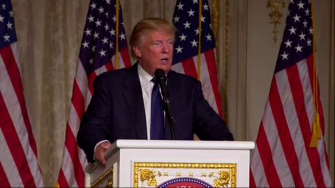  Donald Trump