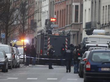 Fuerzas de seguridad especiales de Bélgica en la operación antiterrorista en Molenbeek
