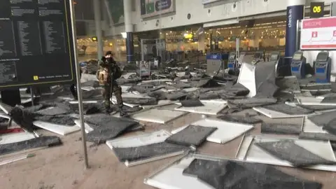 Explosión en el aeropuerto de Bruselas Explosión en el aeropuerto de Bruselas