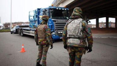 La Fiscalía belga imputa a otras tres personas por participar en actividades terroristas