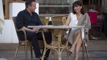 David Cameron junto a su mujer durante las vacaciones de Semana Santa en Canarias