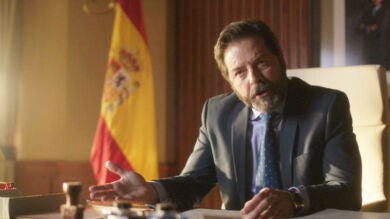 El poder tiene un precio. Muy pronto, 'La Embajada' en Antena 3