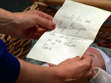 "Cuide de mi hijo Benigna, en sus manos sé que estará bien" "Cuide de mi hijo Benigna, en sus manos sé que estará bien"