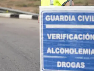 Control de alcoholemia y drogas Control de alcoholemia y drogas